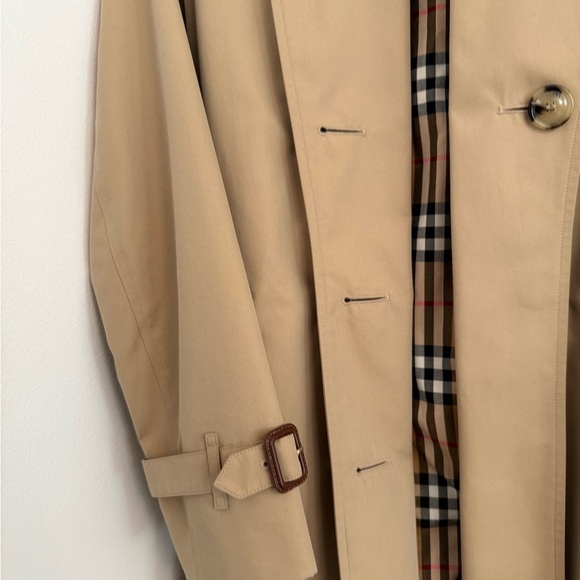 Burberry Heritage Trench - Picture 7 of 11
